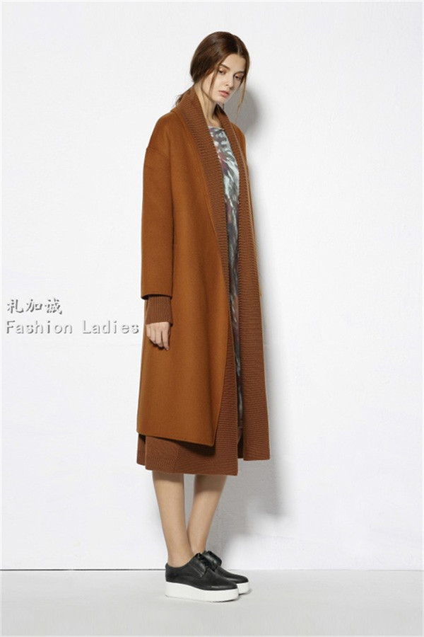 迪斯廷凱品牌女裝折扣批發(fā)，迪斯廷凱品牌女裝庫(kù)存批發(fā)，迪斯廷凱品牌折扣店