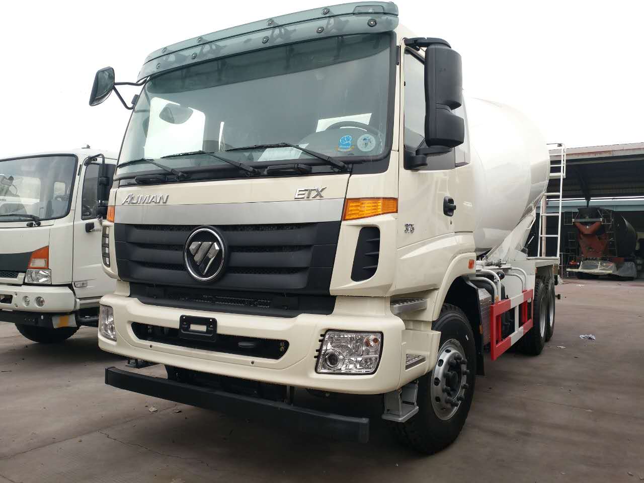 福田歐曼14方水泥罐車 *