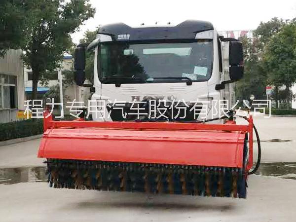 重汽豪沃洗掃車