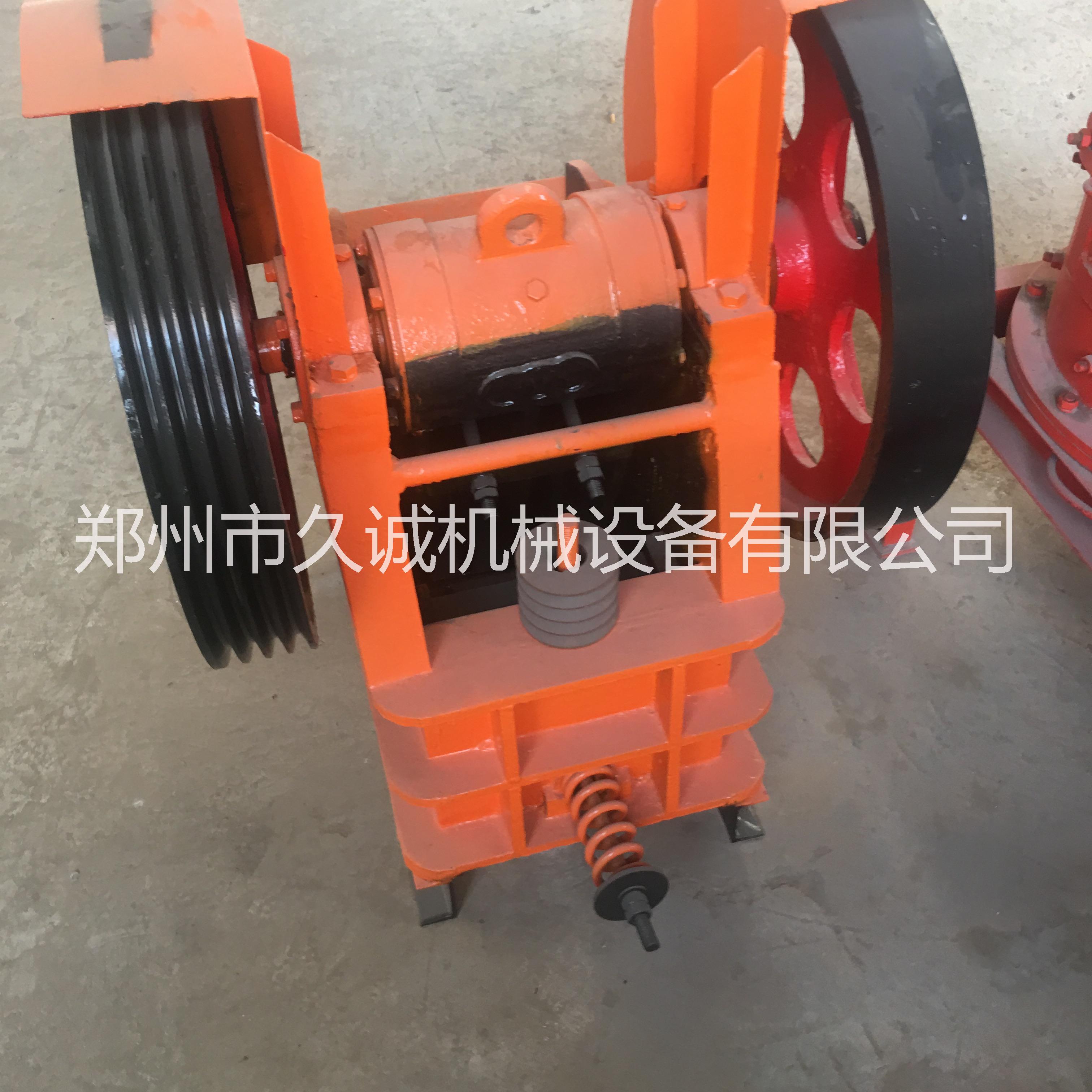 PE-1200顎式破碎機(jī) 堅固耐用 出料粒度均勻 破碎比大 噪音低粉塵少