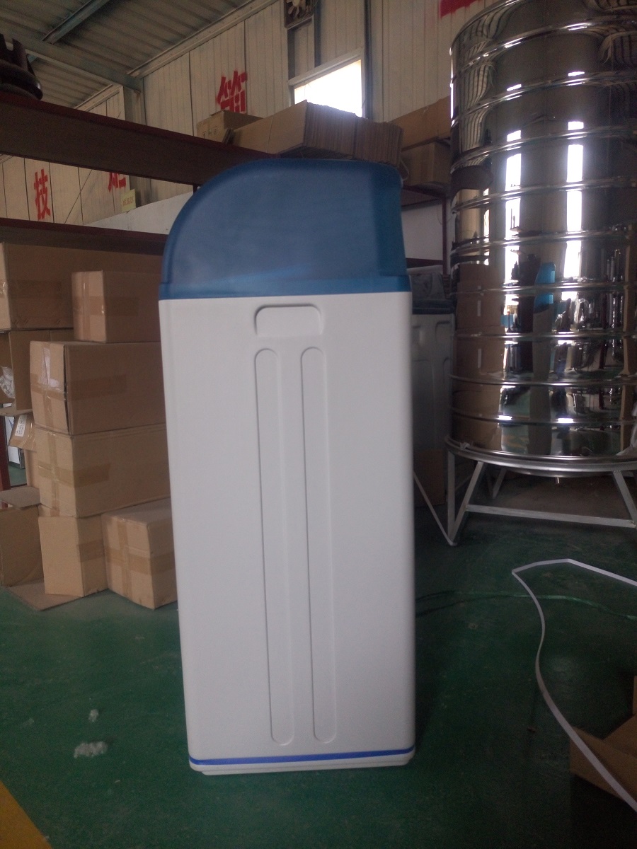 水滿自動(dòng)停機(jī)軟水機(jī) 全自動(dòng)運(yùn)行