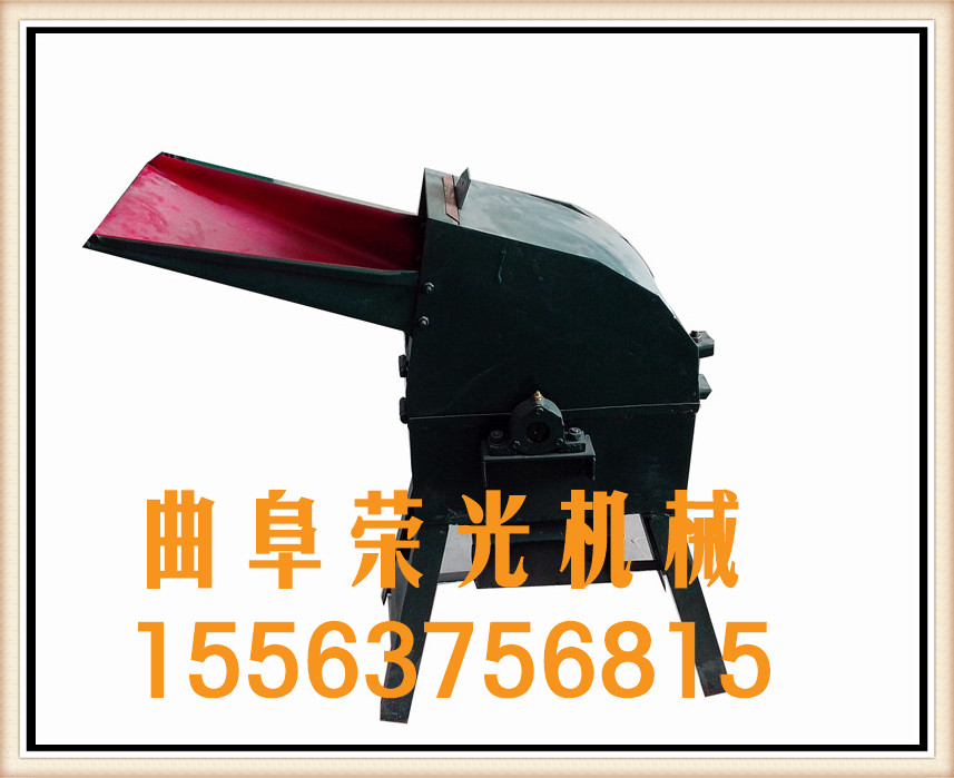小型飼料粉碎機/農(nóng)作物粉碎機/飼料粉碎機/家用小型玉米飼料粉碎機