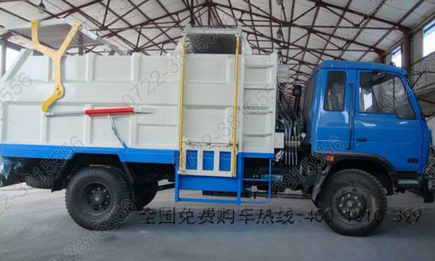 東風(fēng)145側(cè)裝壓縮垃圾車(chē)