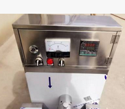 供應(yīng)蒸汽式?jīng)銎C廠 自動控溫河粉機 涼皮機廠家直銷