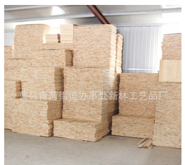 廠家直銷環(huán)保松木直拼板材 樟子松板材 優(yōu)質(zhì)生態(tài)板 批發(fā)歡迎選購