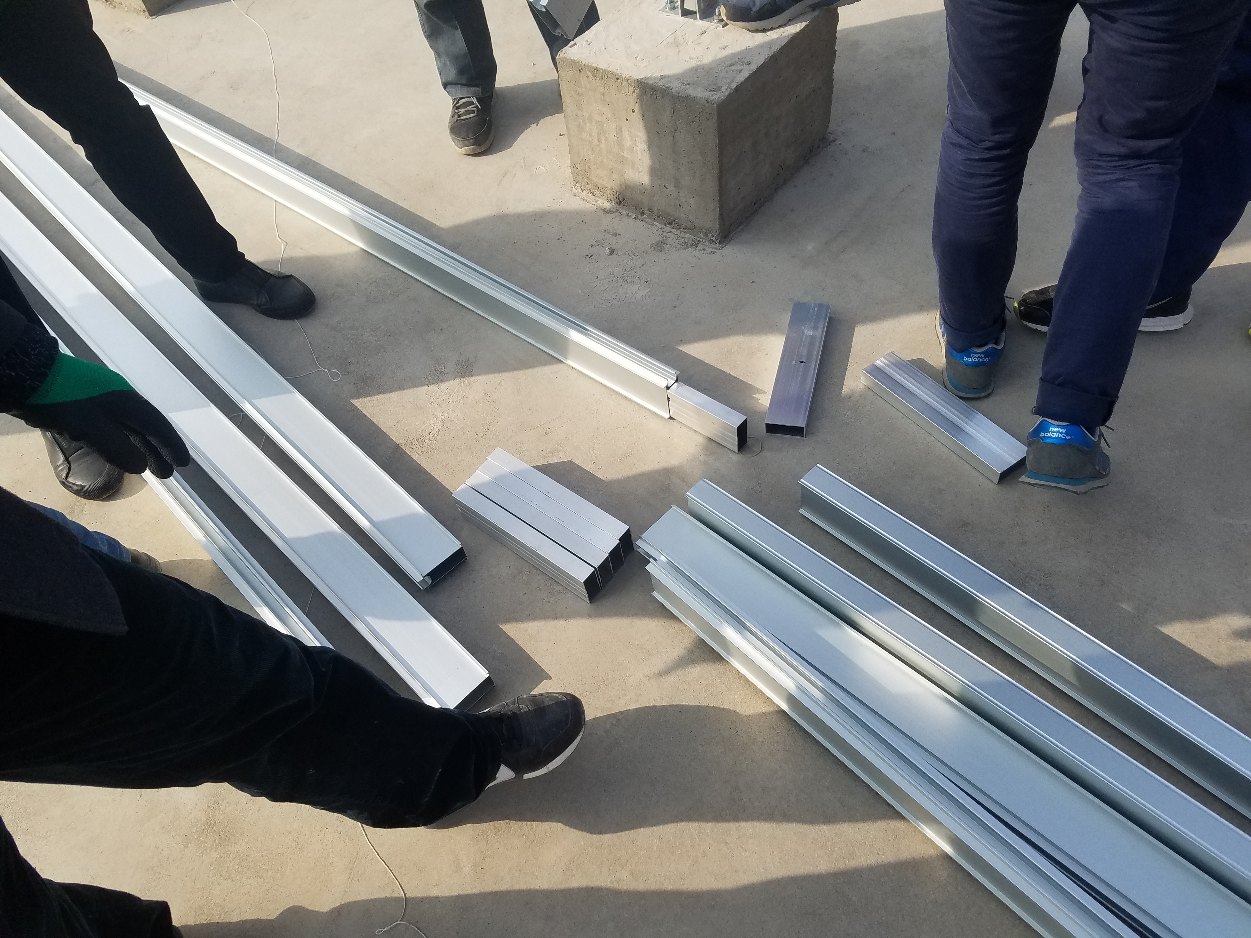 分布式光伏招商電話 中小型航天機電太陽能分布式光伏發(fā)電系統(tǒng)