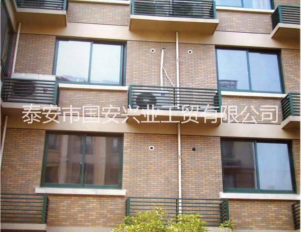 空調(diào)欄桿 空調(diào)護(hù)欄有什么作用 空調(diào)護(hù)欄價(jià)格