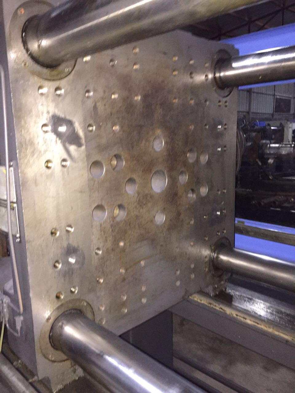 海天注塑機(jī)SA200原裝變量泵下模510mm螺桿45mm靚機(jī)多臺轉(zhuǎn)讓、平價出售