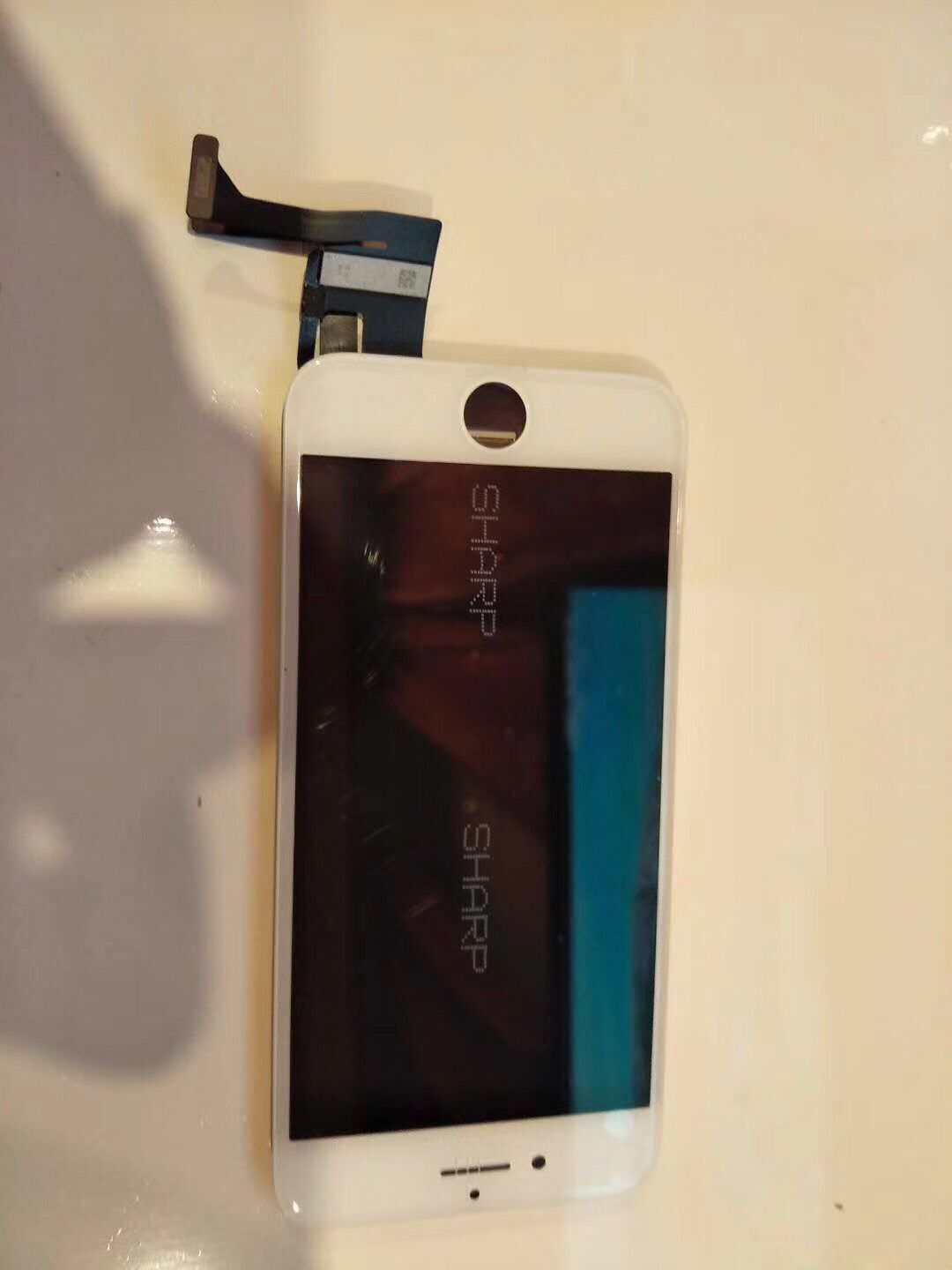 15818593983 現(xiàn)急需大量求購(gòu)蘋果8代手機(jī)液晶屏