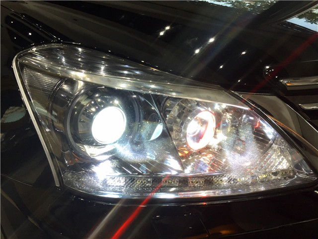 【金勝名車】一汽豐田 皇冠 2.5L Royal 導(dǎo)航版 首付8.4萬