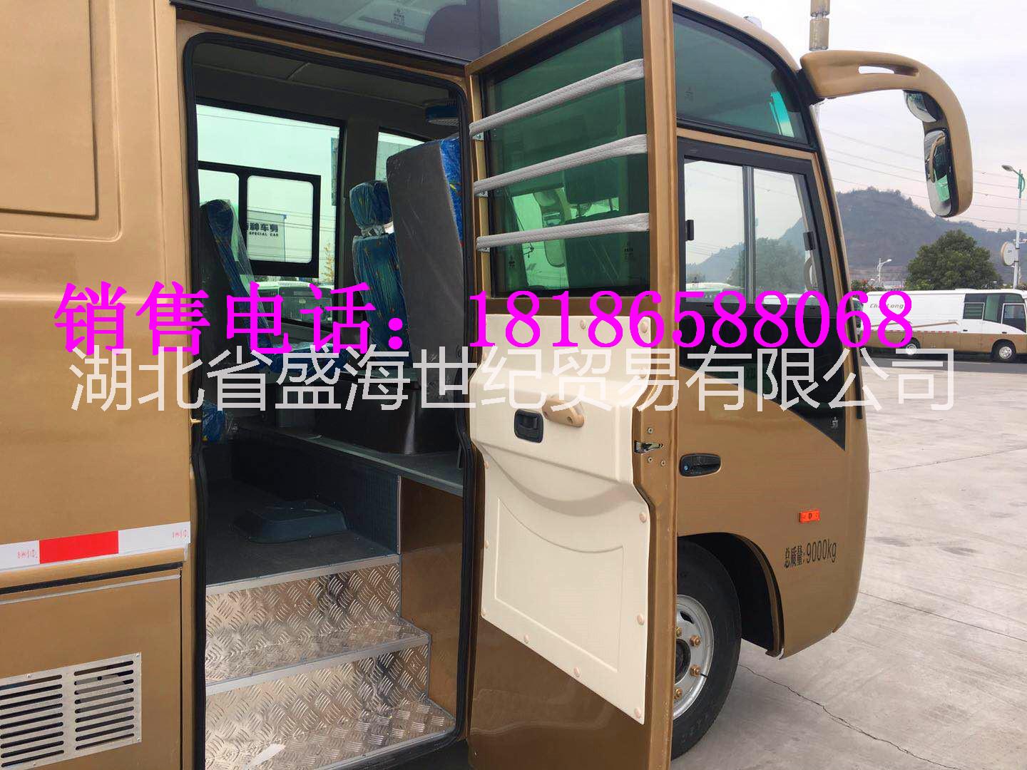 東風(fēng)超龍6米7.5米封閉式貨車圖片配置參數(shù)廠家報價