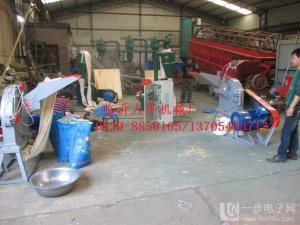 供應(yīng)輕礦石石膏粉碎機 輕礦石石膏粉粉碎機 1000型輕礦石石膏粉粉碎機
