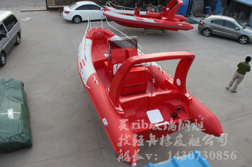 玻璃鋼橡皮艇輕舟橡皮艇廠家供應(yīng)
