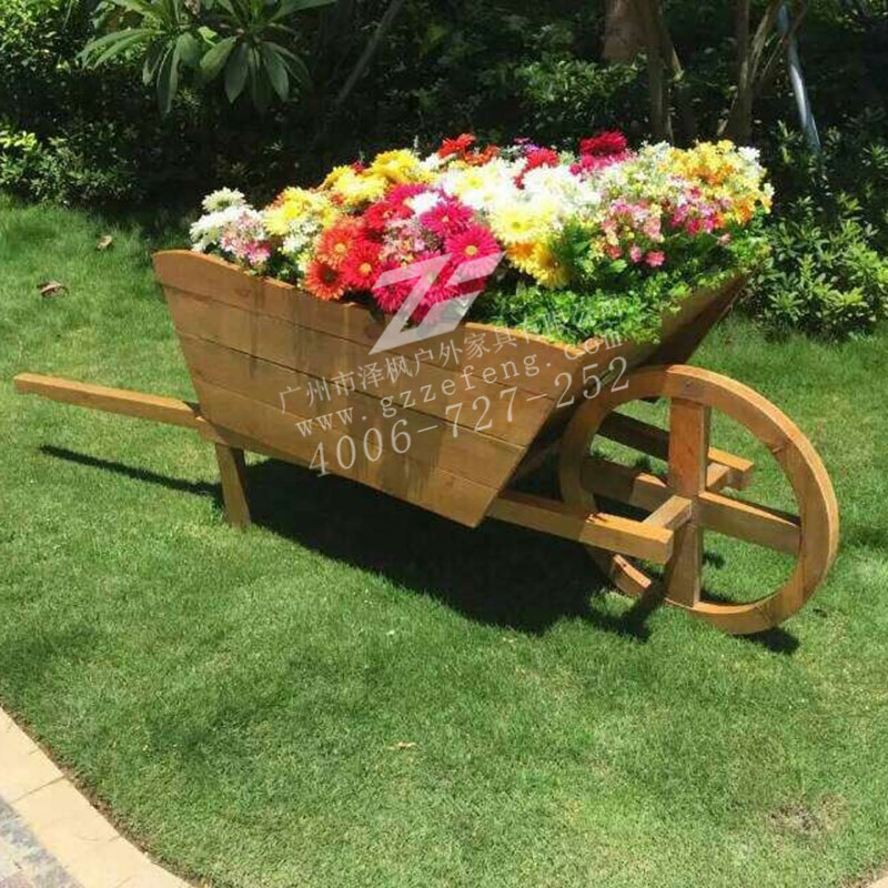 手推型特色防腐木花車 戶外實木花車 廣場景區(qū)可移動花車 可定制
