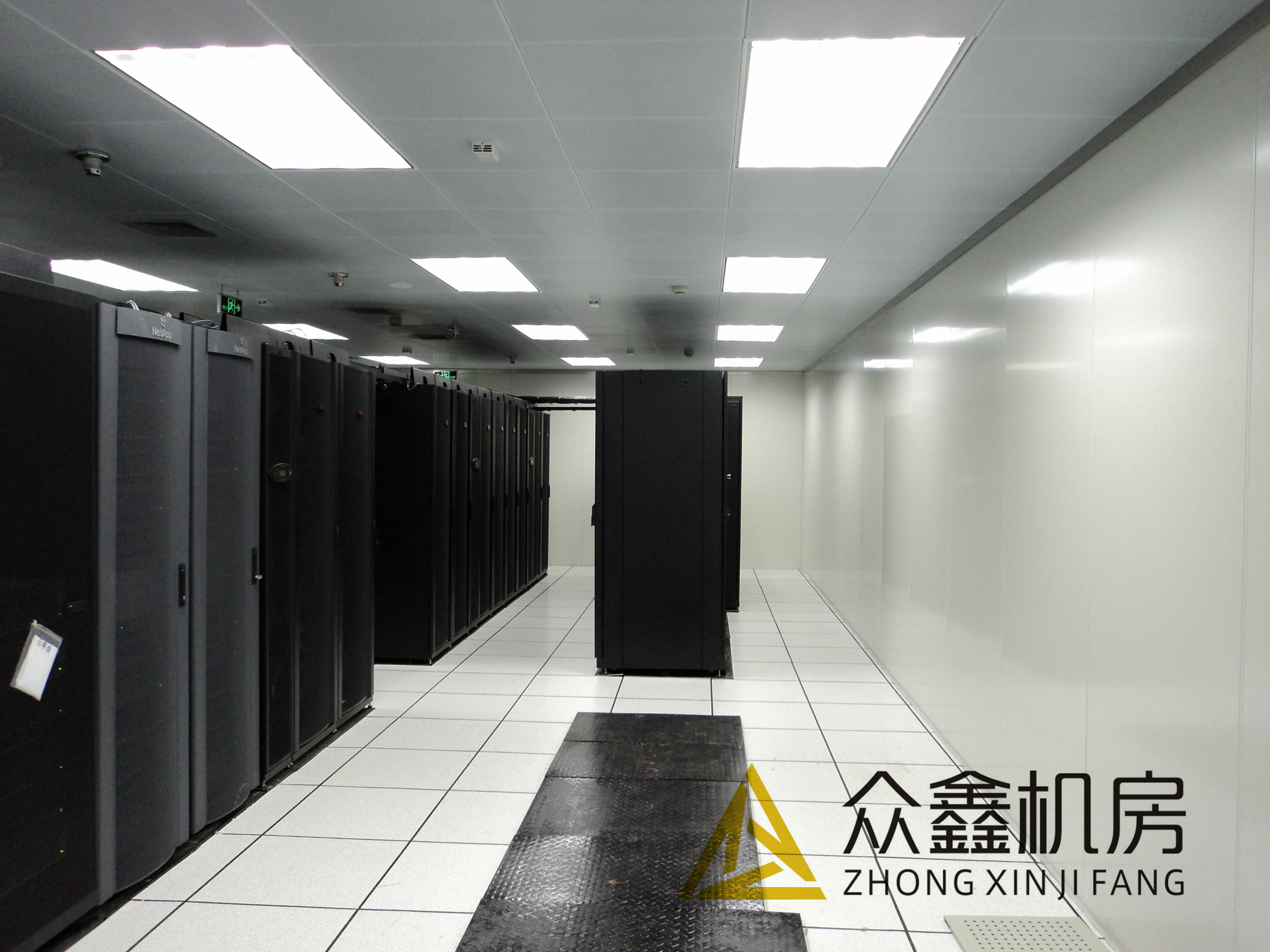 西安陶瓷防靜電地板規(guī)格,機(jī)房防靜電地板價格多少一平
