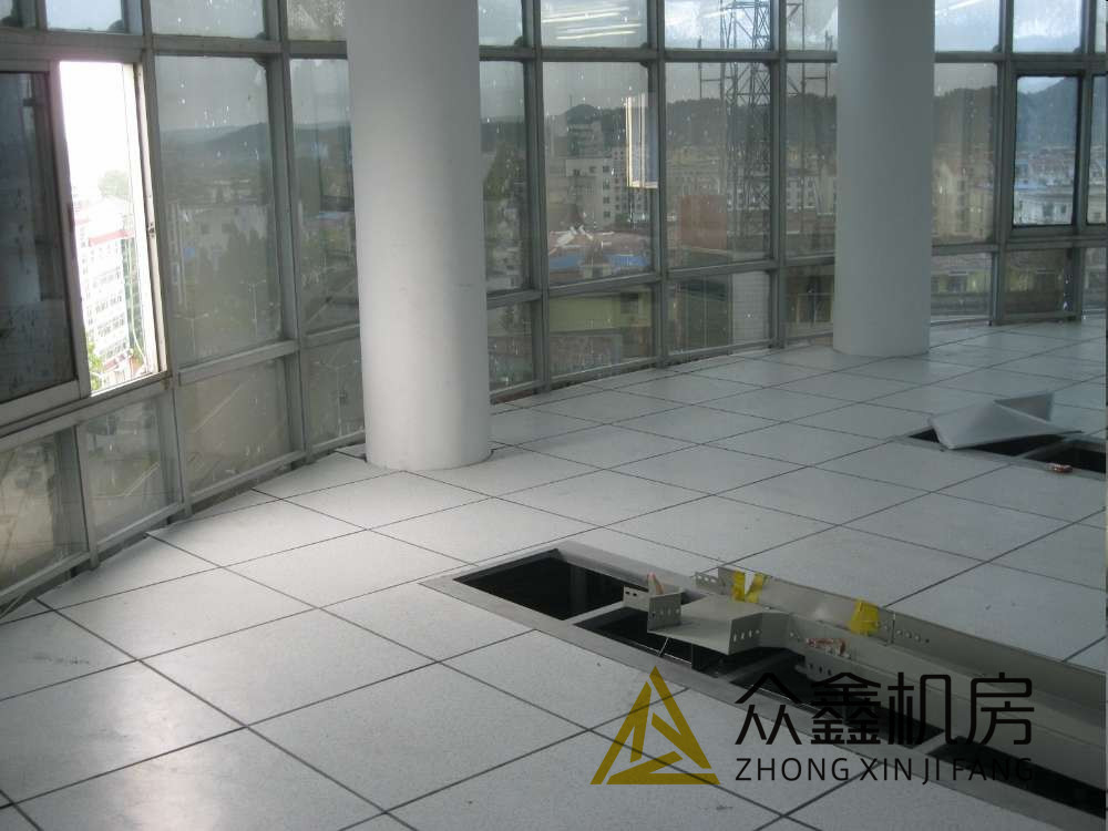 西安陶瓷防靜電地板規(guī)格,機(jī)房防靜電地板價格多少一平