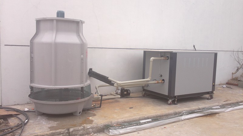 淋膜機(jī)制冷降溫冷卻用冰水機(jī)