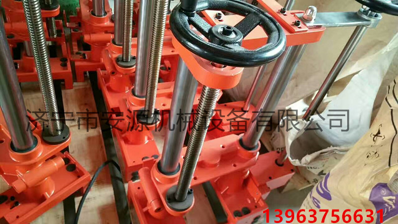 馬鞍山自動(dòng)行走墻壁切割機(jī)