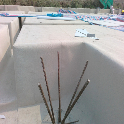 1.5厚PV100預鋪式高分子自粘膠膜防水卷材_PV100高分子自粘膠膜防水卷材定制