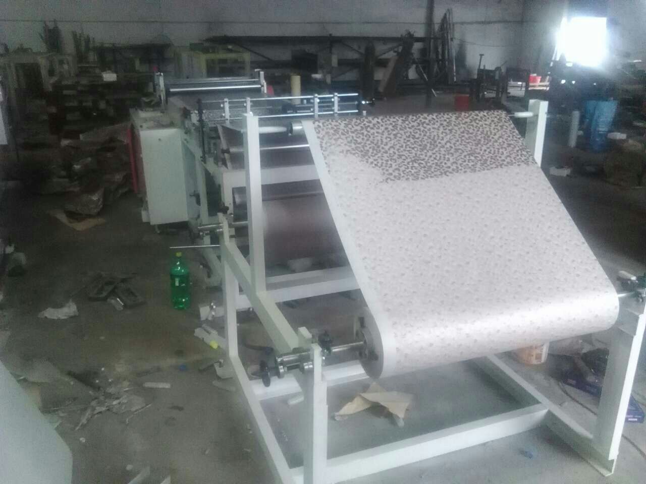 高速冷切紙香蕉袋制袋機 冷切紙香蕉袋制袋機