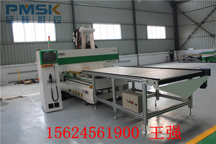 板式家具全自動(dòng)貼標(biāo)生產(chǎn)線 自動(dòng)打標(biāo)生產(chǎn)線