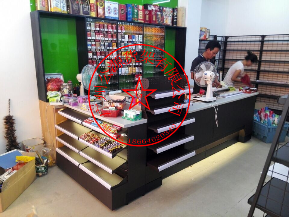 貨架、煙酒柜、收銀臺