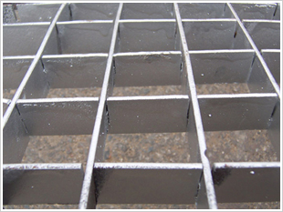 工地用熱鍍鋅鋼格板河北廠家