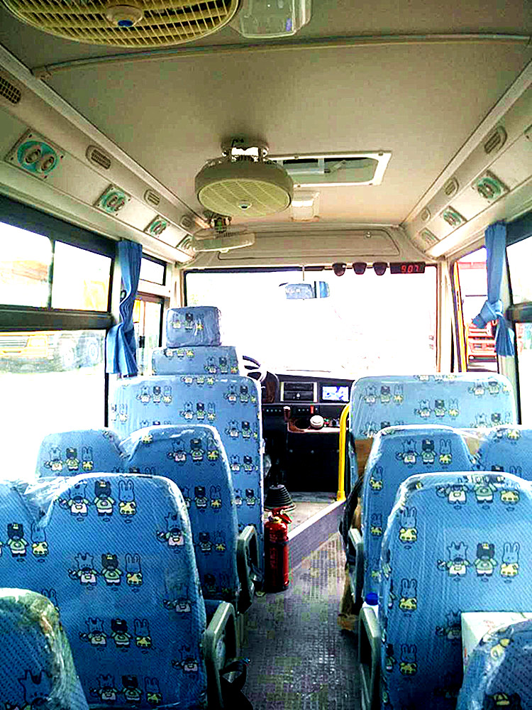 18座校車，東風(fēng)校車