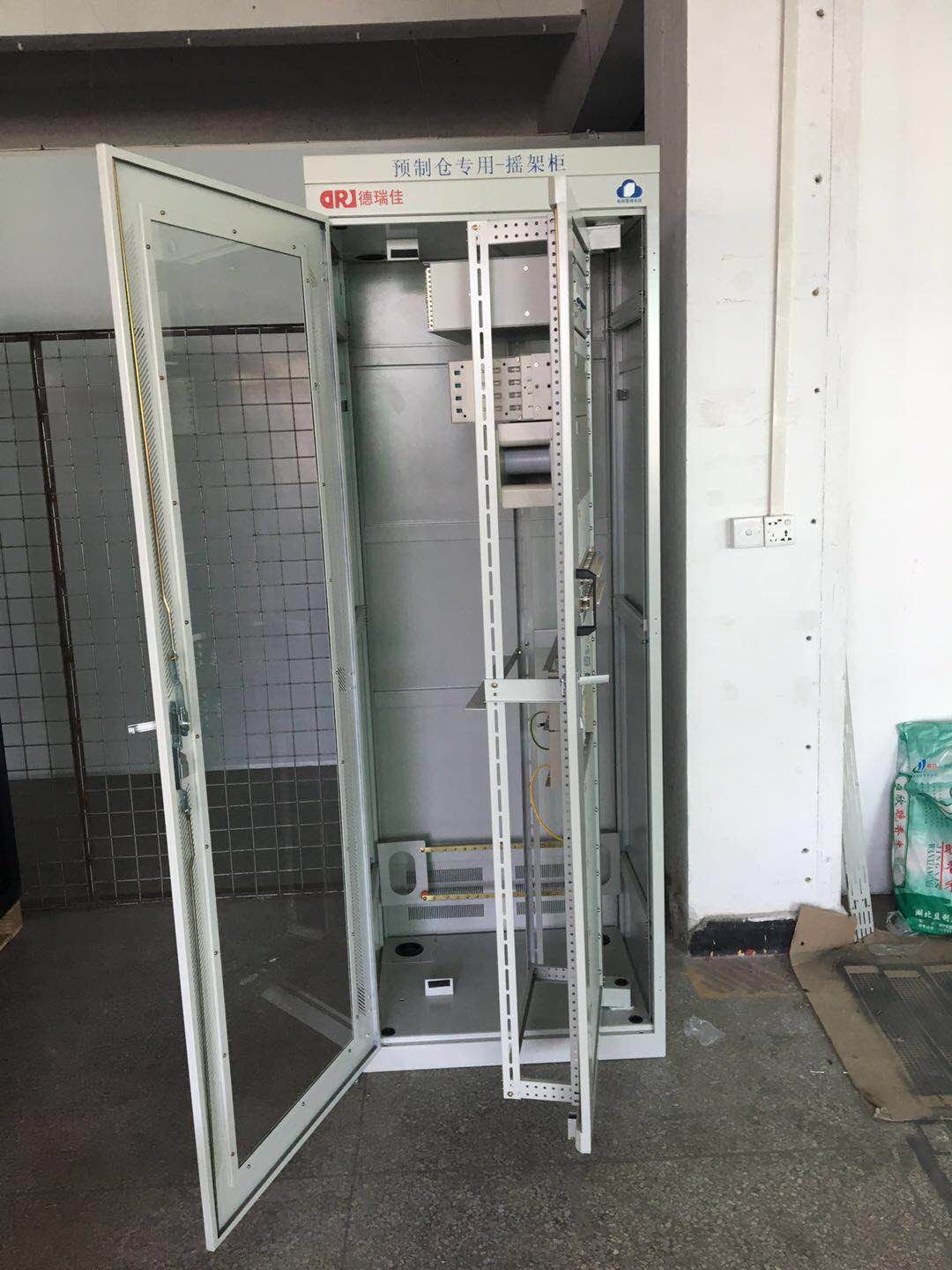 搖架機柜預制艙機柜通信機柜控制柜