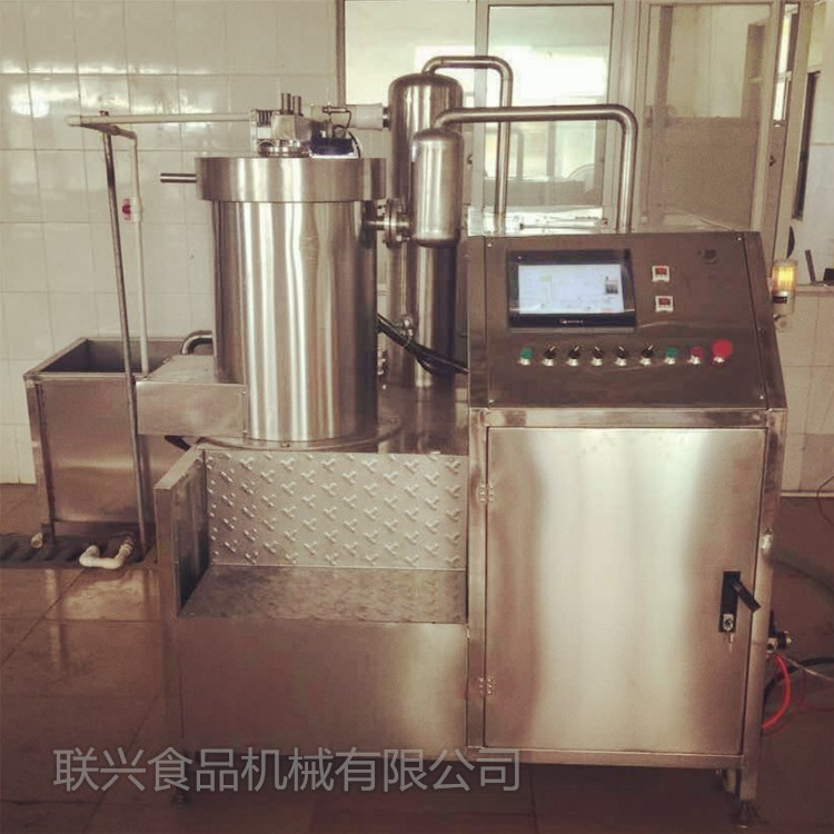 脆冬棗低溫真空油炸機諸城聯(lián) 聯(lián)興真空油炸機