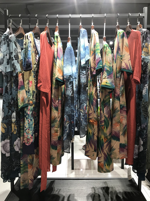 億妹兒夏媽媽裝*品牌庫(kù)存尾貨折扣
