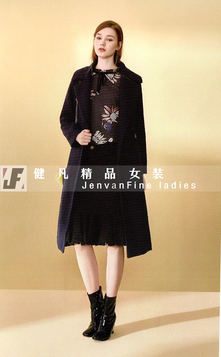 中*專柜女裝尾貨|時尚風衣外套|品牌折扣女裝庫存大衣批發(fā)
