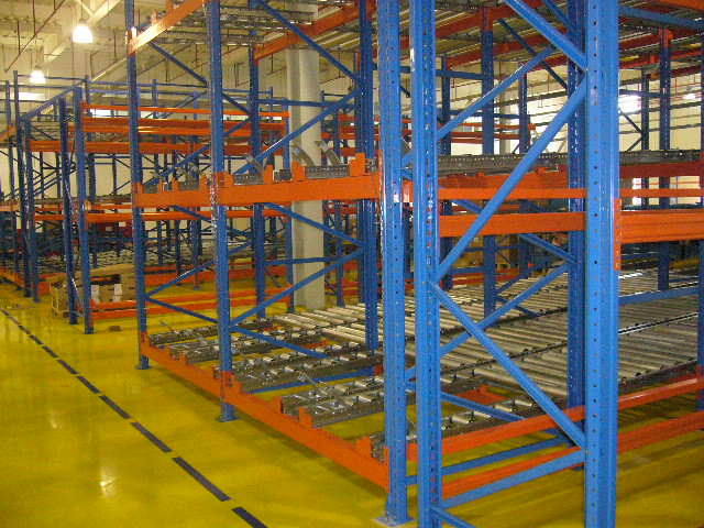 中山廠家制作 中山*倉(cāng)儲(chǔ)貨架 重力式貨架