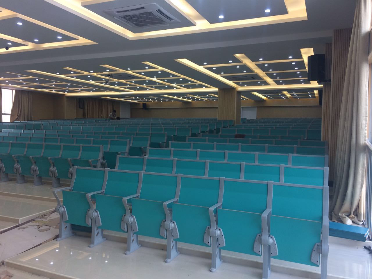 供應蘭州階梯椅批發(fā)價格報價/階梯椅訂制批發(fā)價格報價/階梯椅品牌經(jīng)銷商哪家好 蘭州階梯椅批發(fā) 陜西階梯椅批發(fā) 蘭州階梯椅批