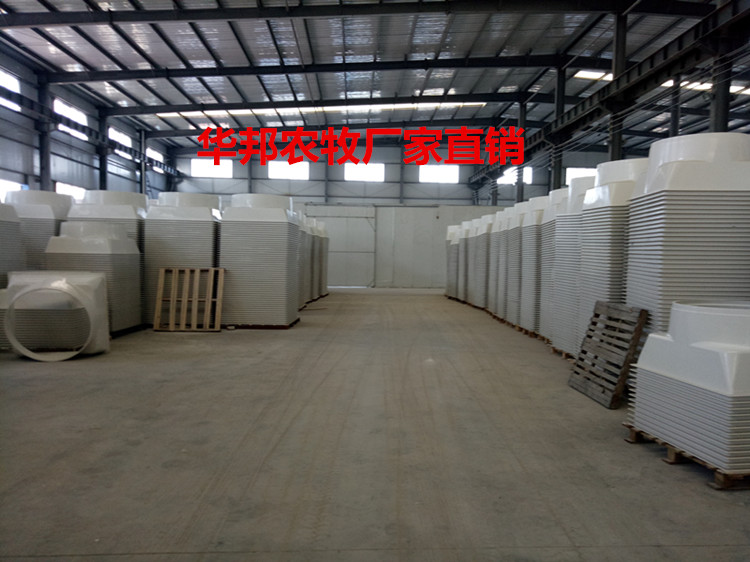 山東華邦長(zhǎng)期供應(yīng)各種型號(hào)玻璃鋼風(fēng)機(jī) 畜牧風(fēng)機(jī)