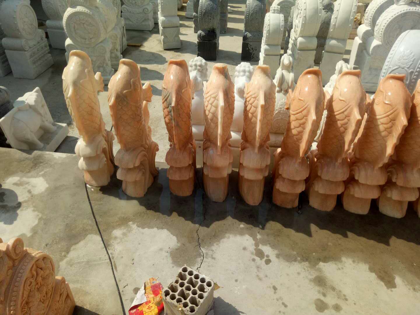 石雕魚石雕魚廠家直銷何北石雕魚供應(yīng)商石雕魚供應(yīng)商石雕魚哪家好何北石雕魚哪家好保定石雕魚哪家好