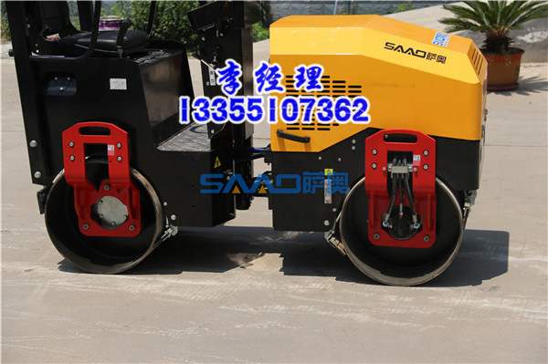 2噸小型雙驅(qū)壓路機全液壓壓路機振動壓實設(shè)備