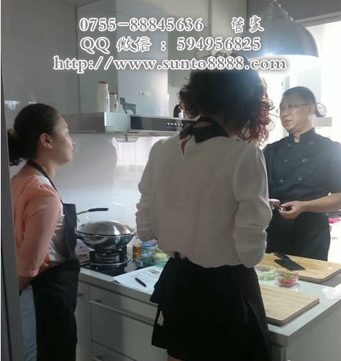 深圳信拓育嬰師香港陪月月嫂催，乳師培訓(xùn) 催，乳師培訓(xùn)