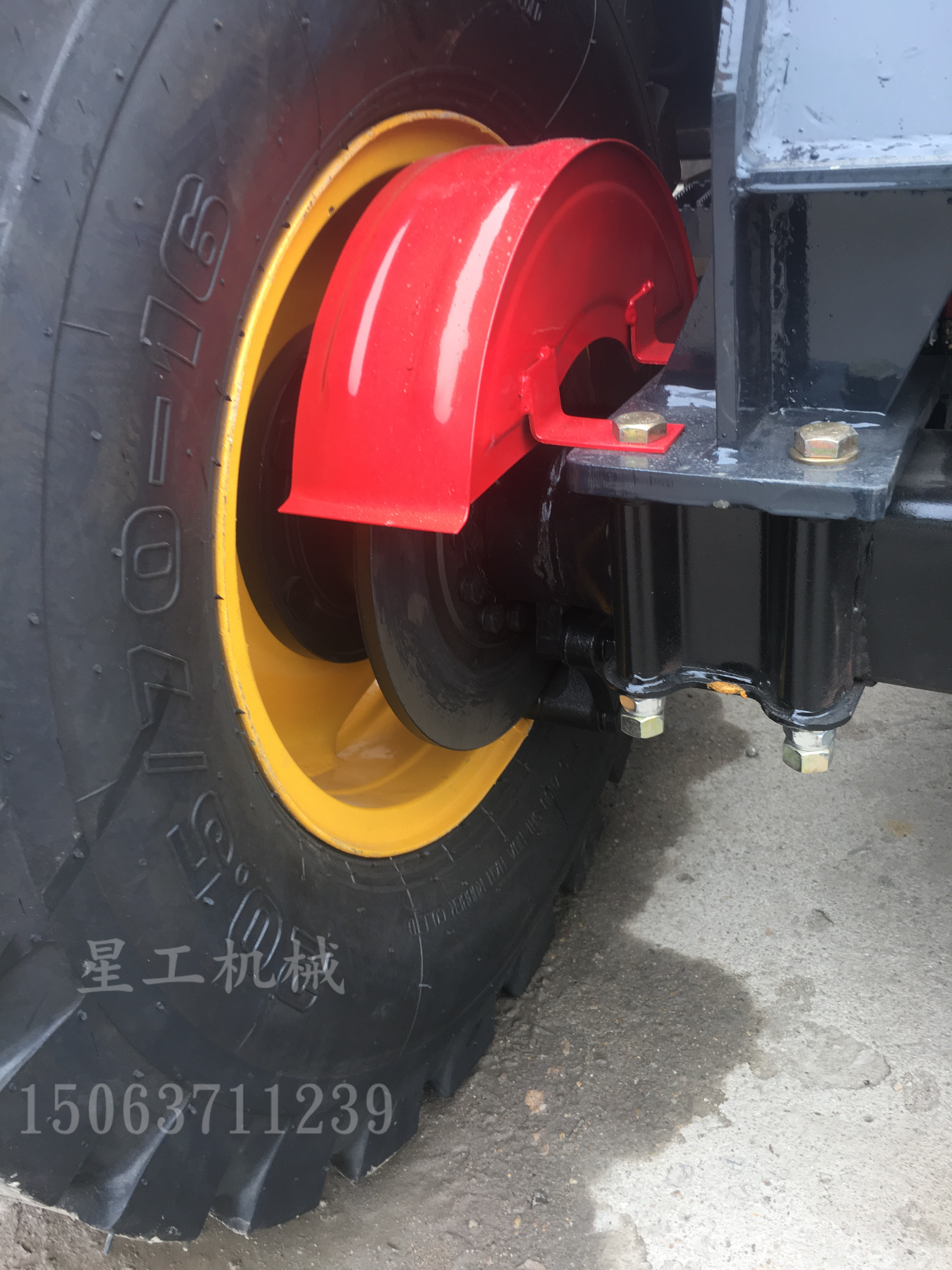 星工護欄打樁機 湖北黃石護欄打樁機 波形護欄打樁機 開山打樁機