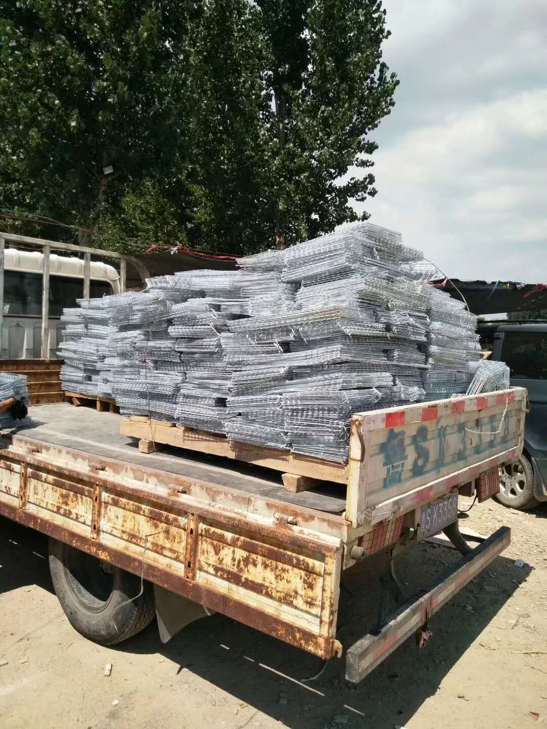 熱鍍鋅鐵絲兔籠防銹廠家直銷