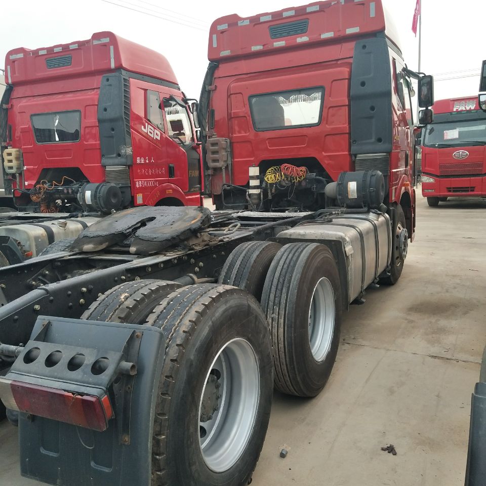 山東梁山 【國(guó)五轉(zhuǎn)讓】 *出售東風(fēng)*雷諾420動(dòng)力，牽引車(chē)，歡迎電議 東風(fēng)雷諾牽引車(chē)