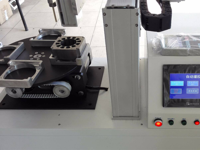 試一試變壓器點(diǎn)膠機(jī)會有不一樣的效果