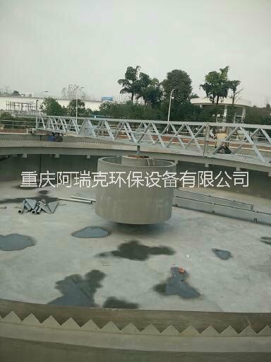 周邊傳動(dòng)刮泥機(jī)廠家直銷(xiāo)