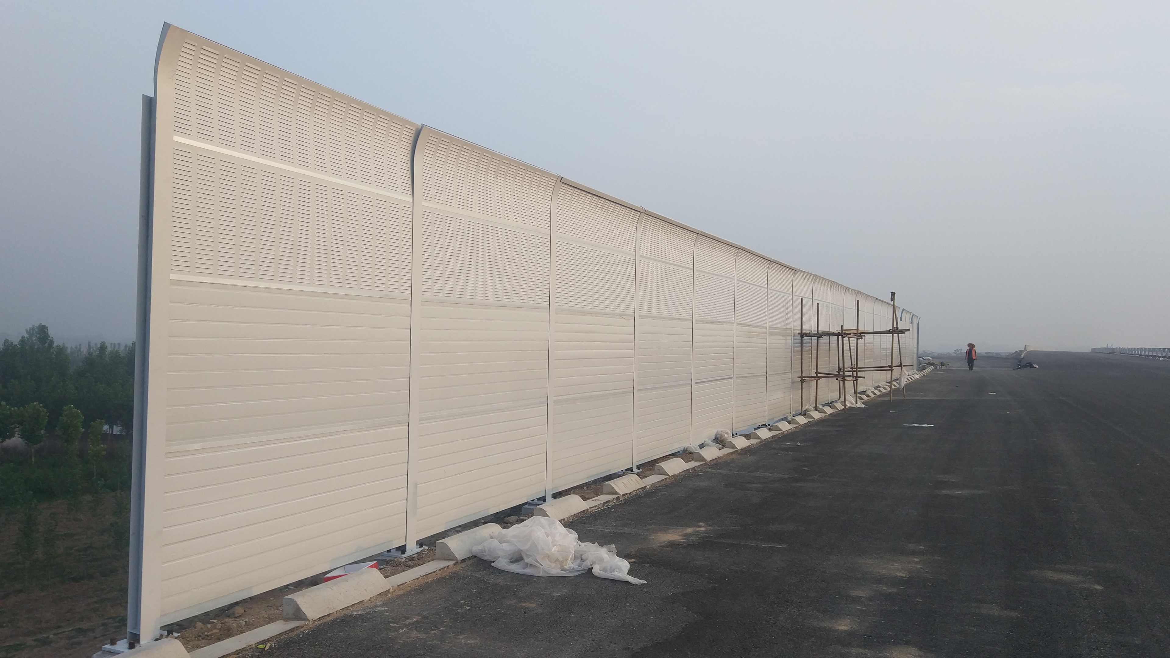 東莞橋梁聲屏障 東莞鐵路吸聲板