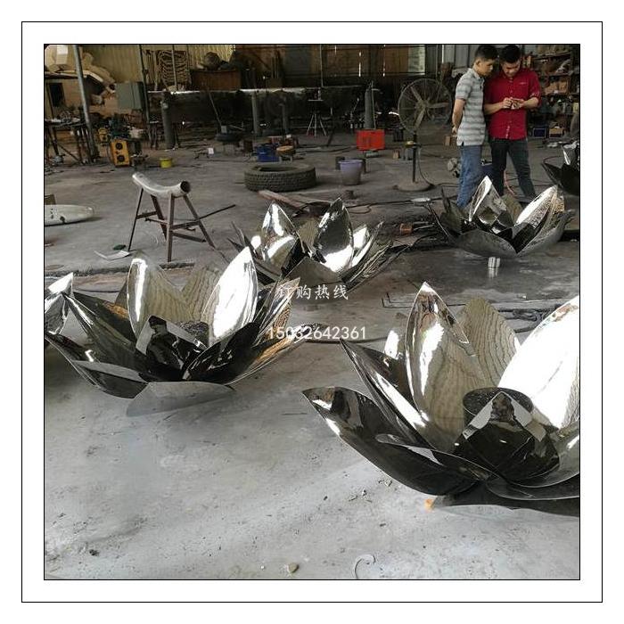 蓮花雕塑廠家 室外景觀雕塑 不銹鋼手工鍛造雕塑