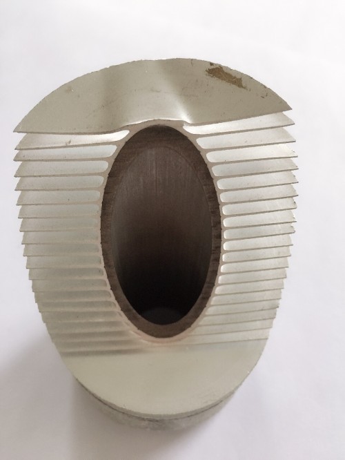 上海T651鋁制品加工 立式淬火加工  硬度達(dá)標(biāo)加工不變形