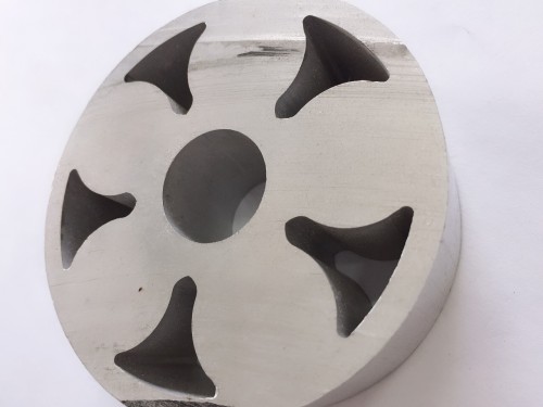 上海T651鋁制品加工 立式淬火加工  硬度達(dá)標(biāo)加工不變形