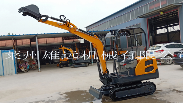 北方雄遠(yuǎn)機(jī)械 1.8微型挖掘機(jī)，小微型挖掘機(jī)
