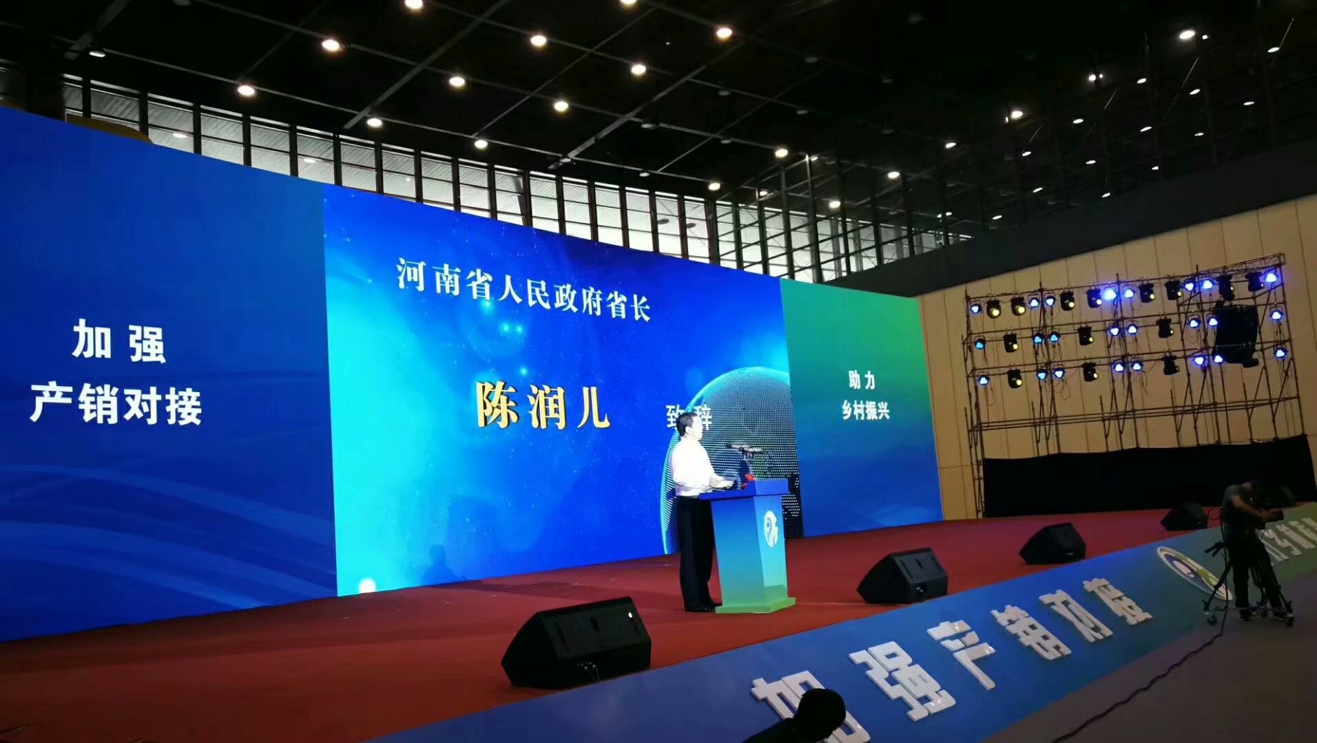 鄭州舞臺桁架租賃搭建