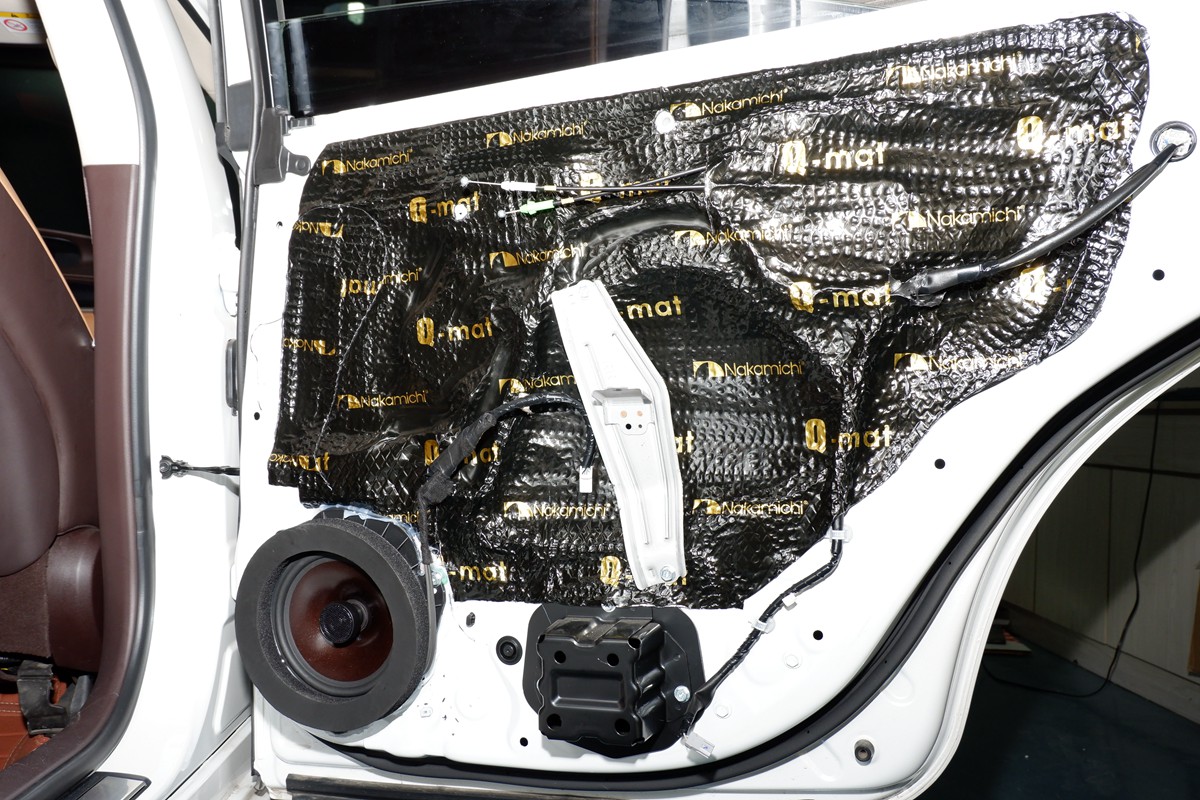 雷克薩斯es300h升級(jí)芬朗音響車載喇叭漳州立佳汽車音響